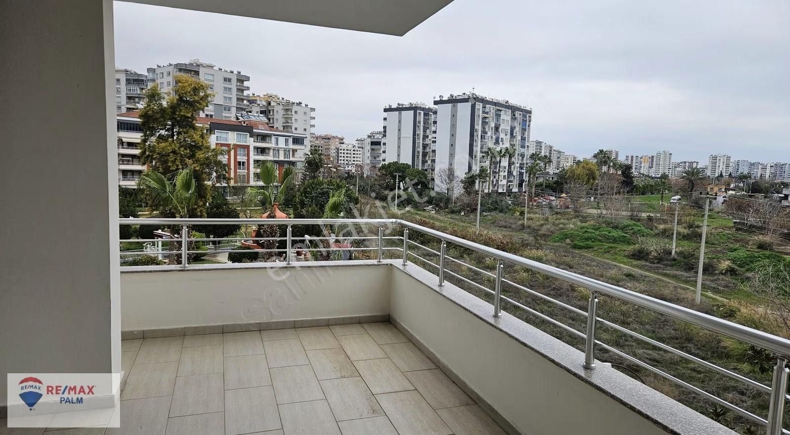 Remax Palm'den Cumhuriyet Konakları'nda 4+1 Kiralık Daire - Görsel 11