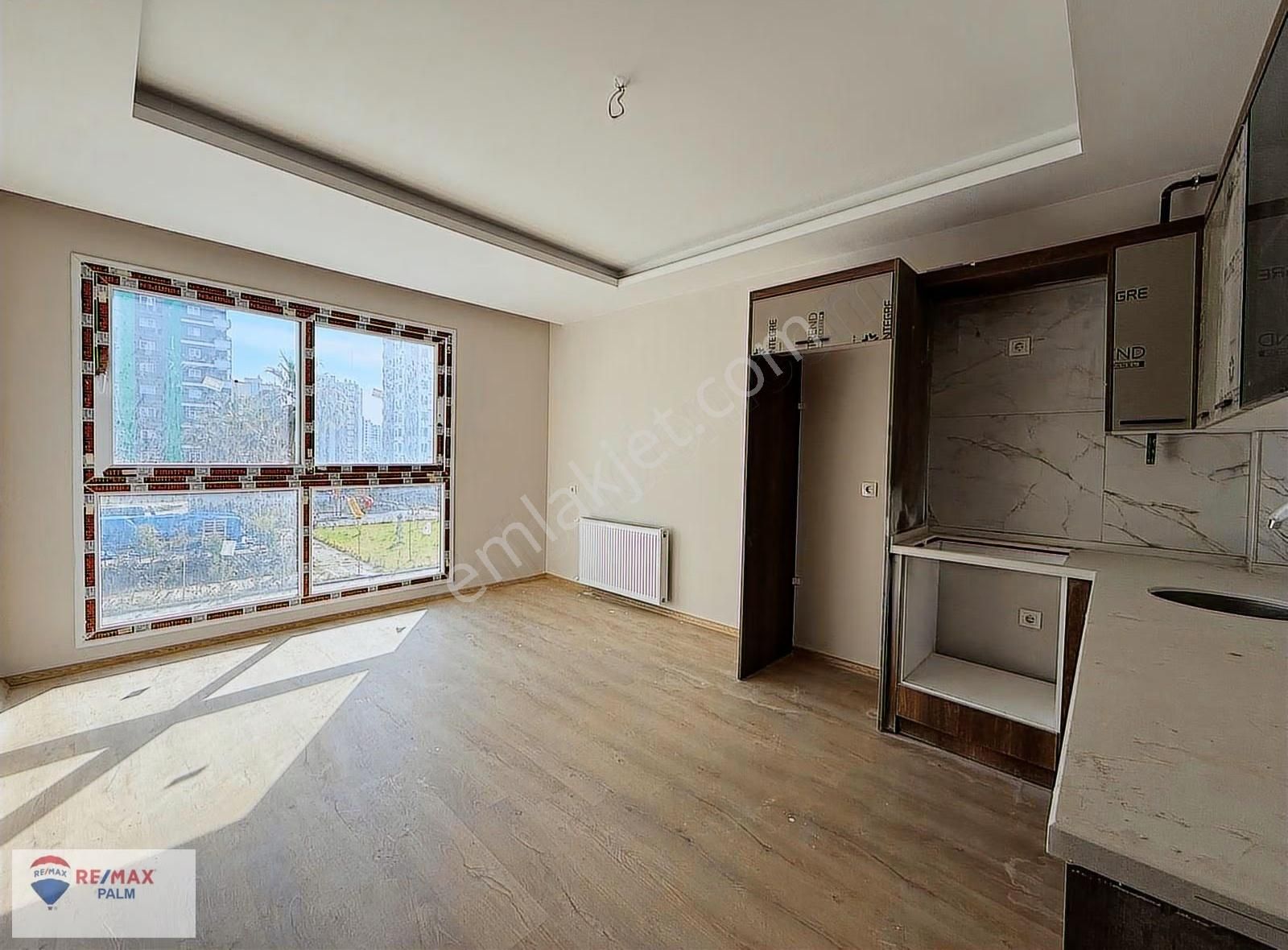 Remax Palm'den Mezitli Akdeniz Mah.'de Kiralık 2+1 Sıfır Daire - Görsel 2