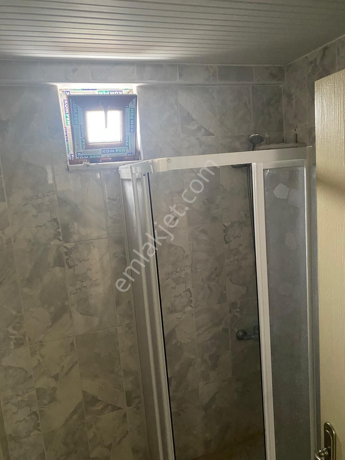 Kolçan Emlak'tan Eski Emniyet Yakını Kiralık 1+1 Apart - Görsel 2