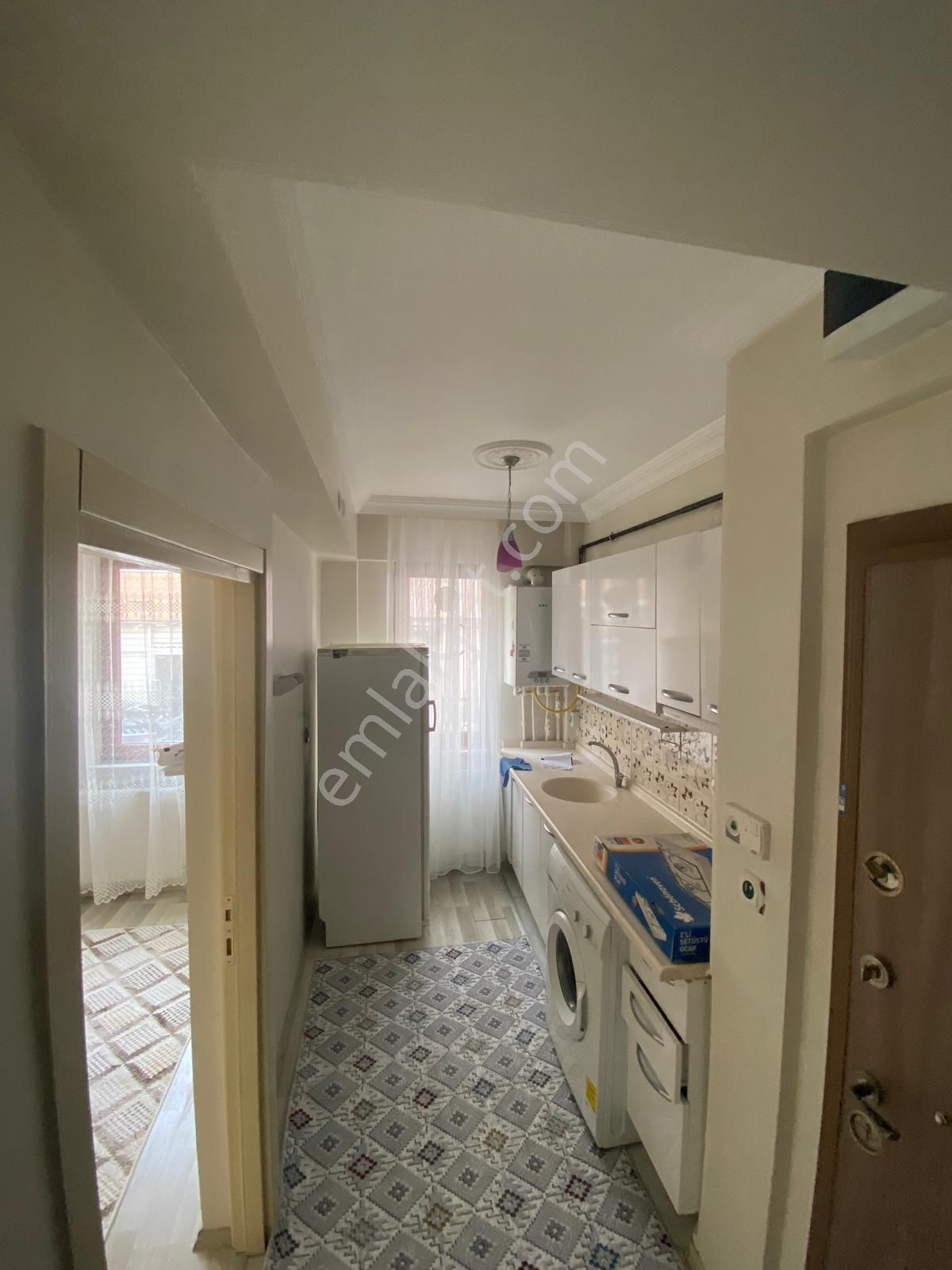 Kolçan Emlak'tan Eski Emniyet Yakını Kiralık 1+1 Apart - Görsel 4