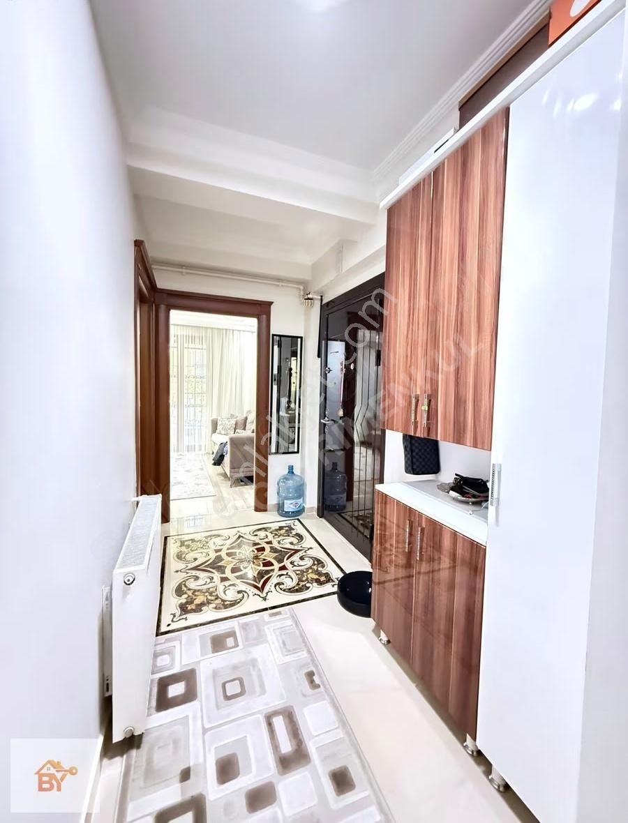 Küçükçekmece Yenimahalle'de 2+1, Yüksek Giriş Satılık Daire - Görsel 4