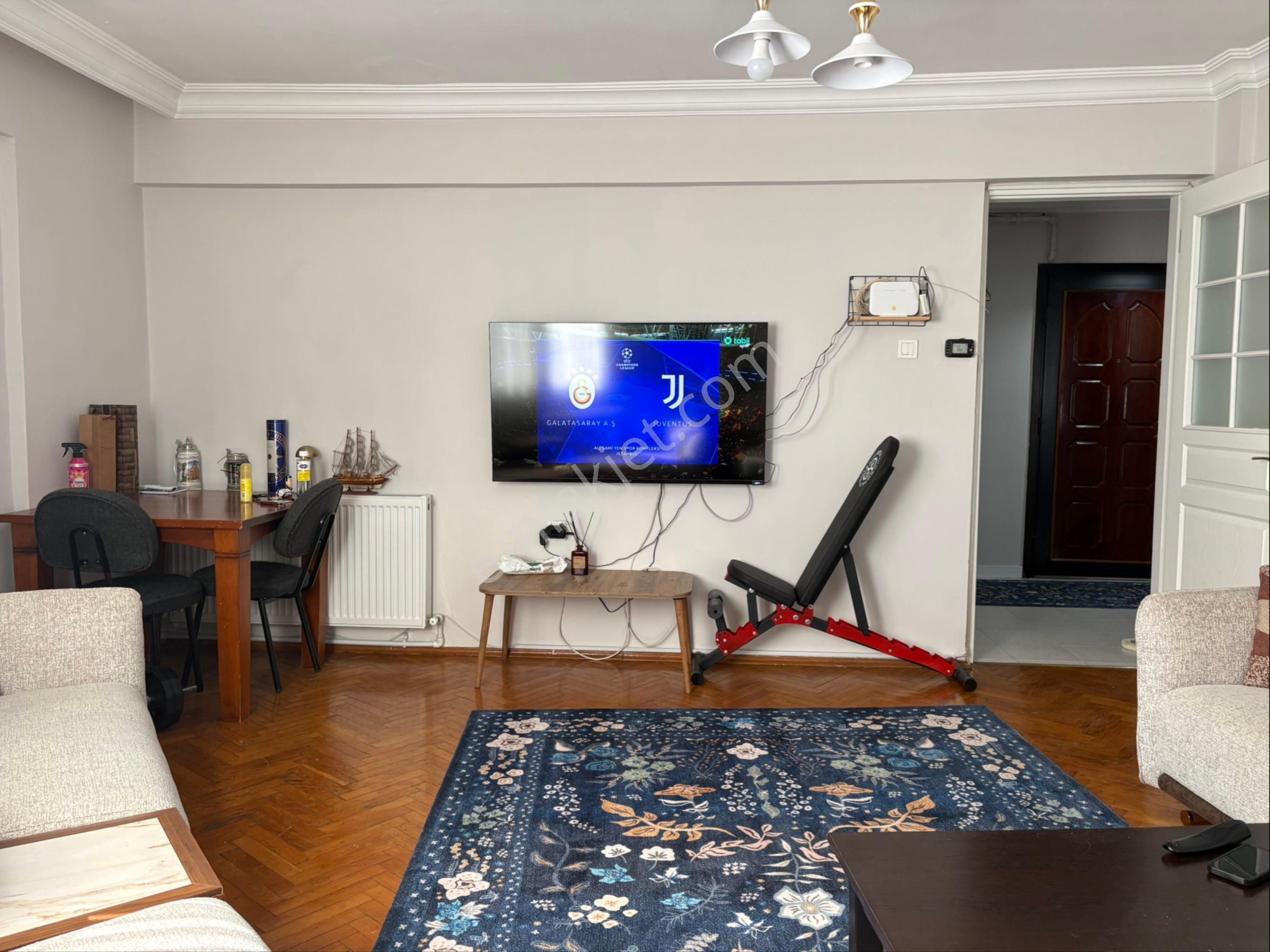 İzmir İnönü Cadde Ve Yeşilyurt Devlet Hastanesi Yakını 2+1 Eşyalı Kiralık Daire - Görsel 2