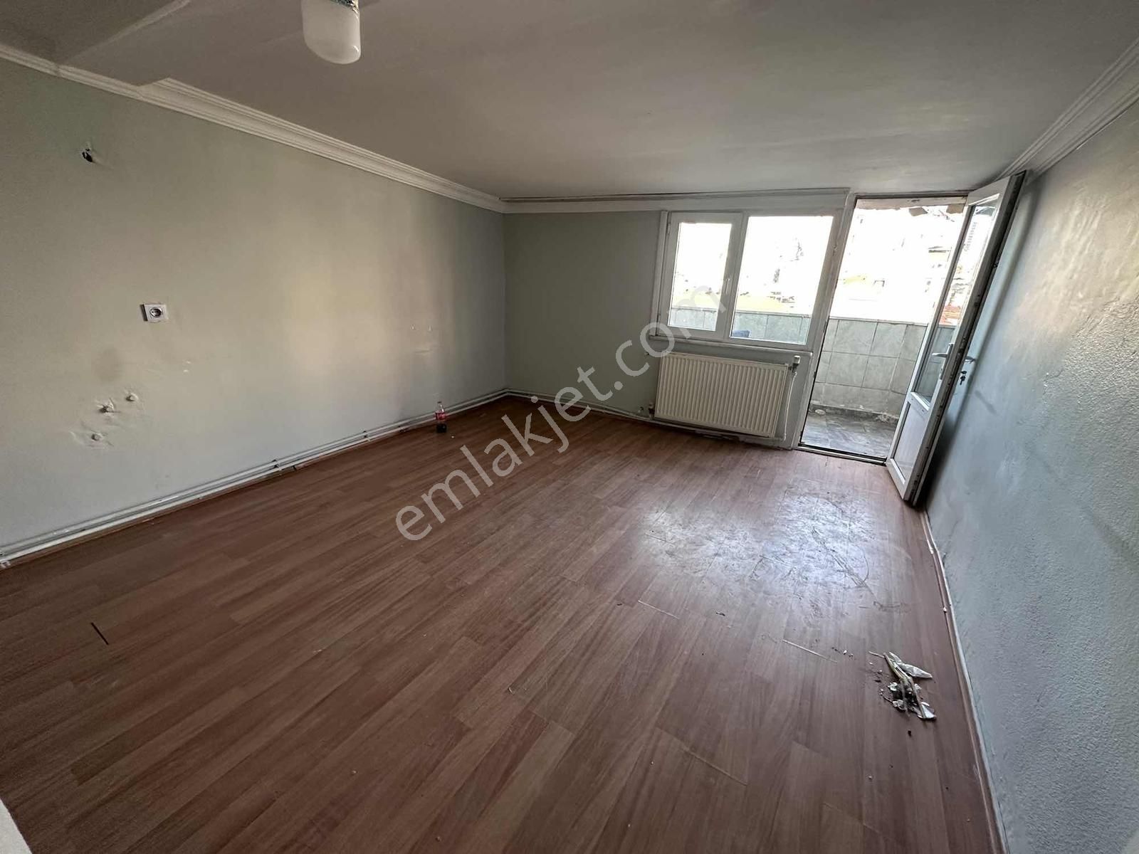 Uygun Emlaktan Kiralık 2+1 5.kat Manzaralı Daire - Görsel 8