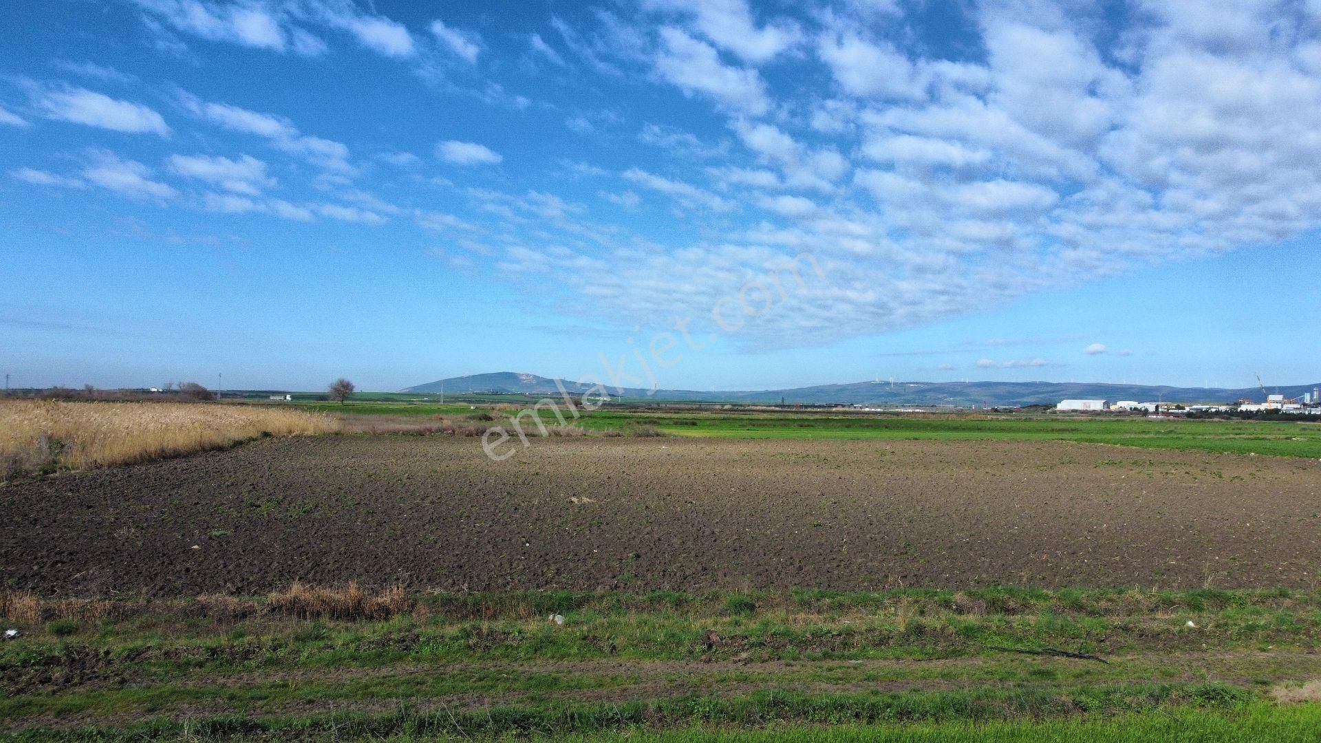 Bursa Karacabey Seyran'da Satılık Yatırım Değeri Yüksek Arazi - Görsel 2