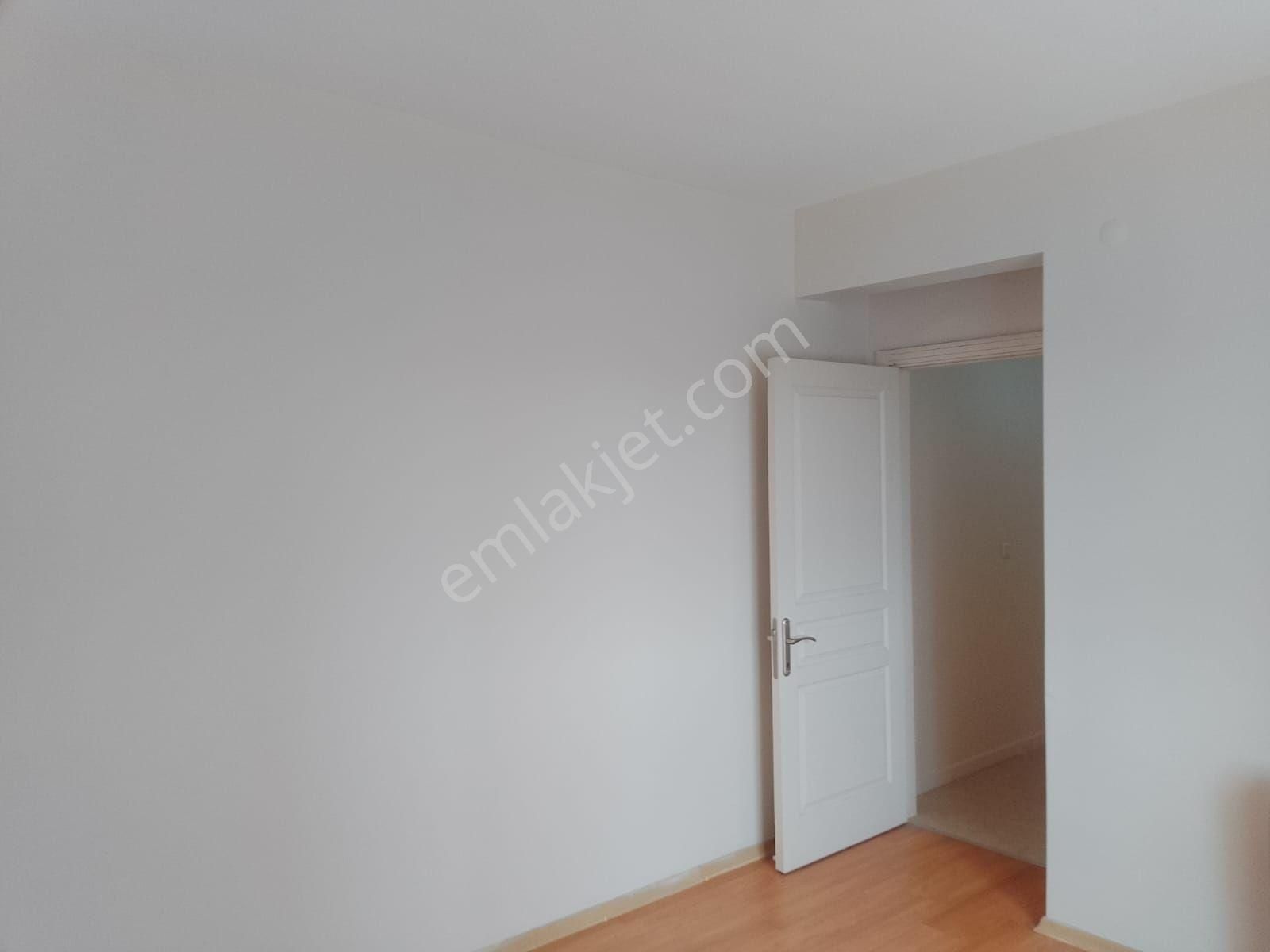 Akçay Emlak'tan Akşehir Kozağaç Tokide Bakımlı Asansörlü Ara Kat Satılık 3+1 Daire - Görsel 11