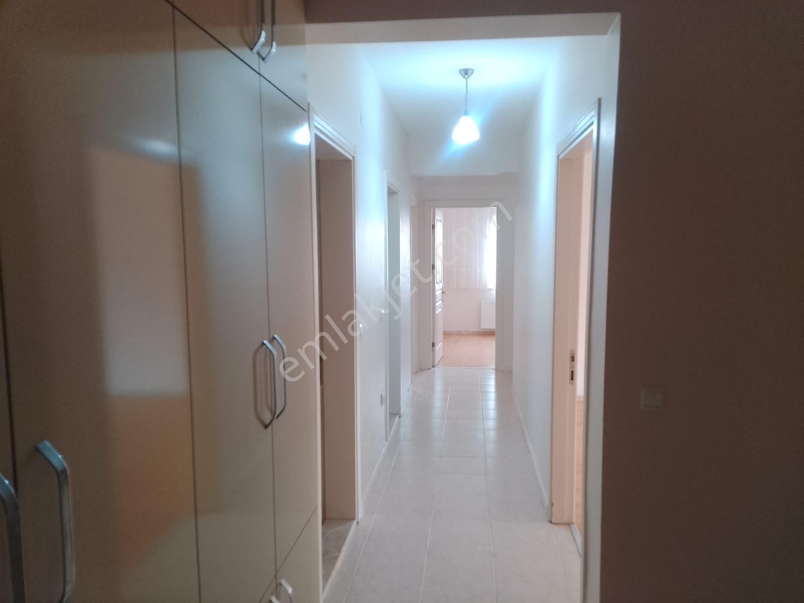 Akçay Emlak'tan Akşehir Kozağaç Tokide Bakımlı Asansörlü Ara Kat Satılık 3+1 Daire - Görsel 18