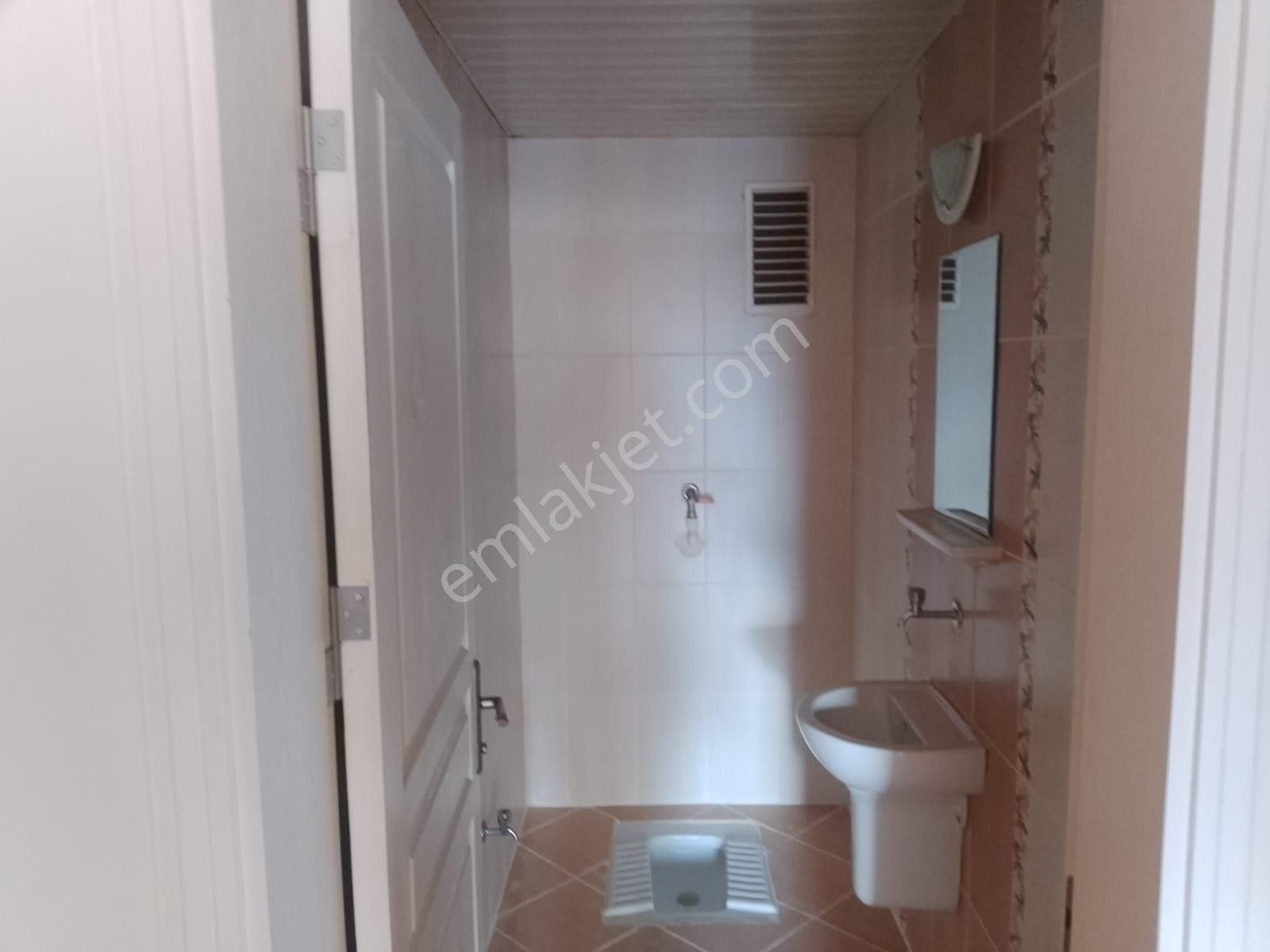 Akçay Emlak'tan Akşehir Kozağaç Tokide Bakımlı Asansörlü Ara Kat Satılık 3+1 Daire - Görsel 16