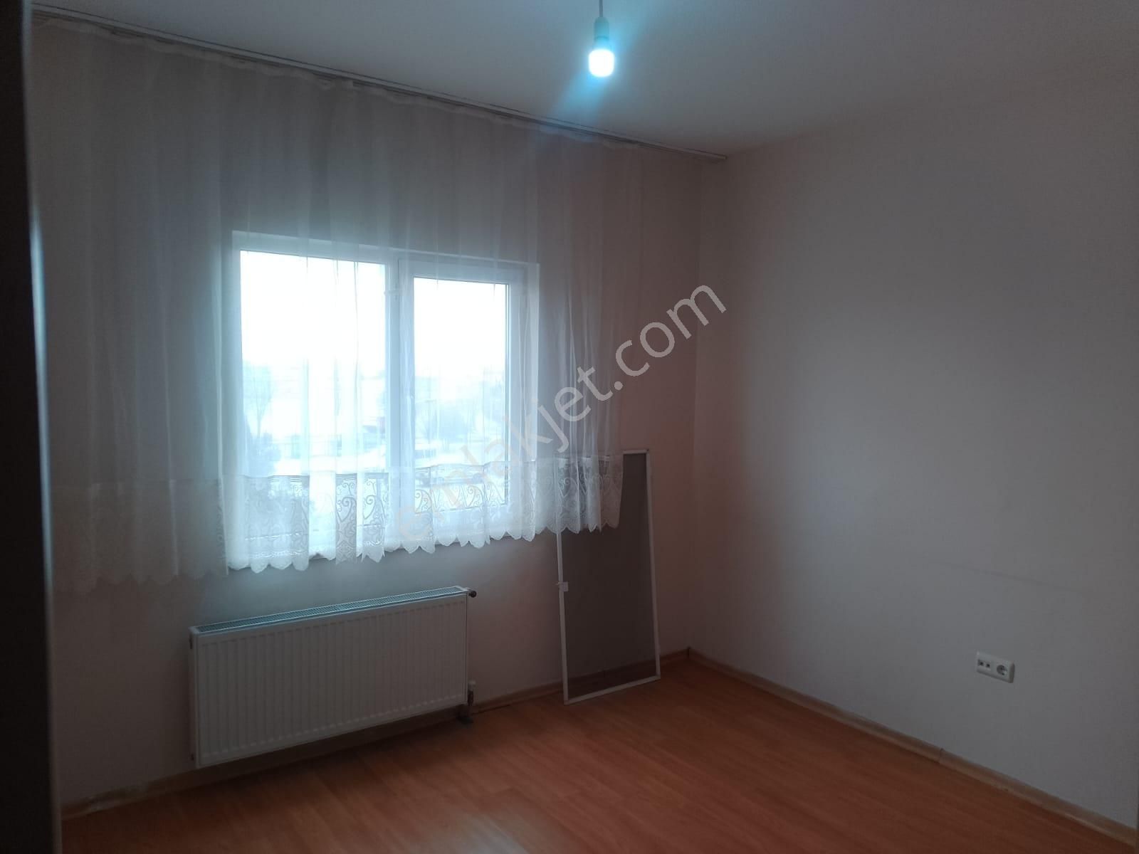 Akçay Emlak'tan Akşehir Kozağaç Tokide Bakımlı Asansörlü Ara Kat Satılık 3+1 Daire - Görsel 9