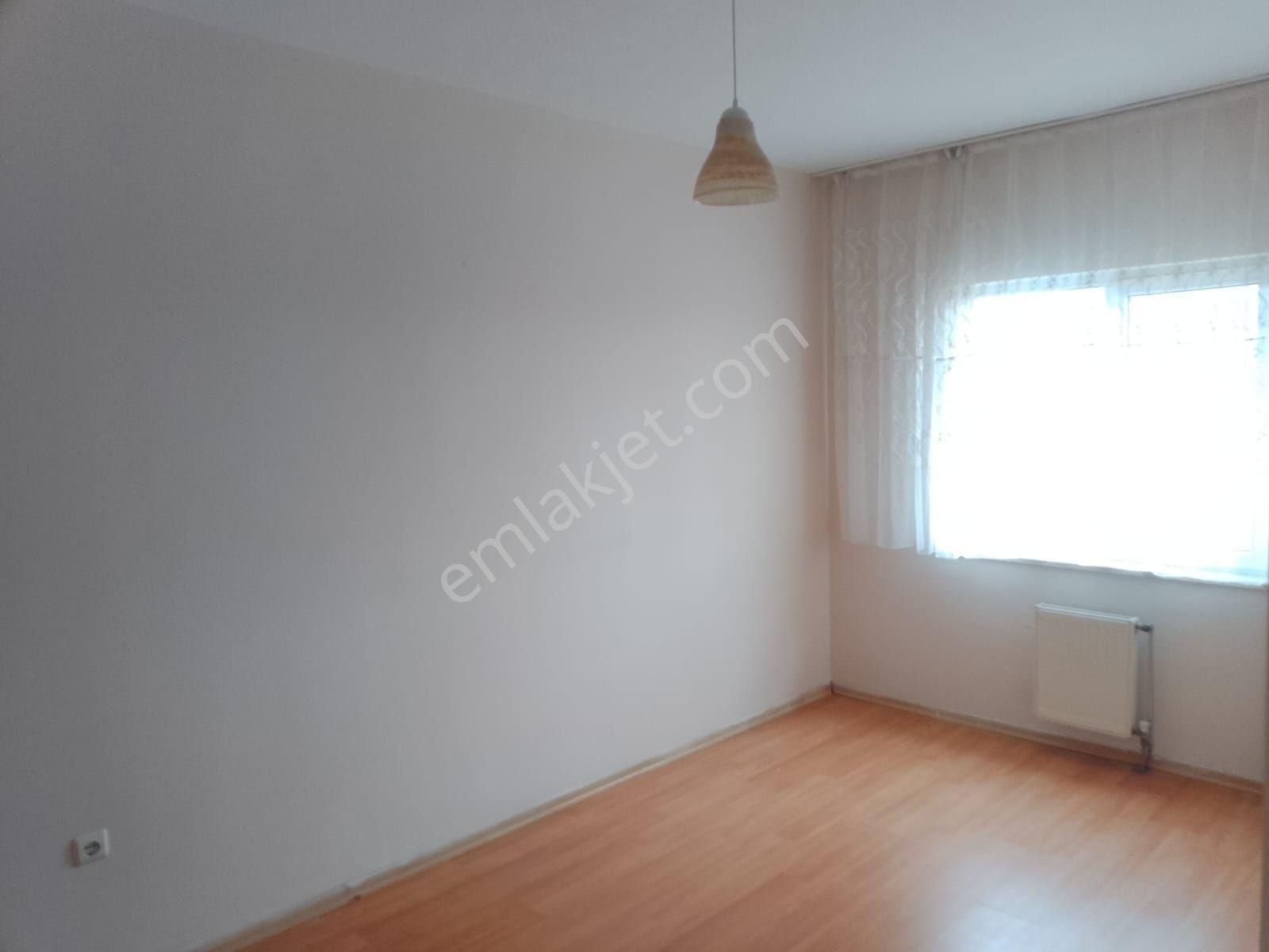 Akçay Emlak'tan Akşehir Kozağaç Tokide Bakımlı Asansörlü Ara Kat Satılık 3+1 Daire - Görsel 8