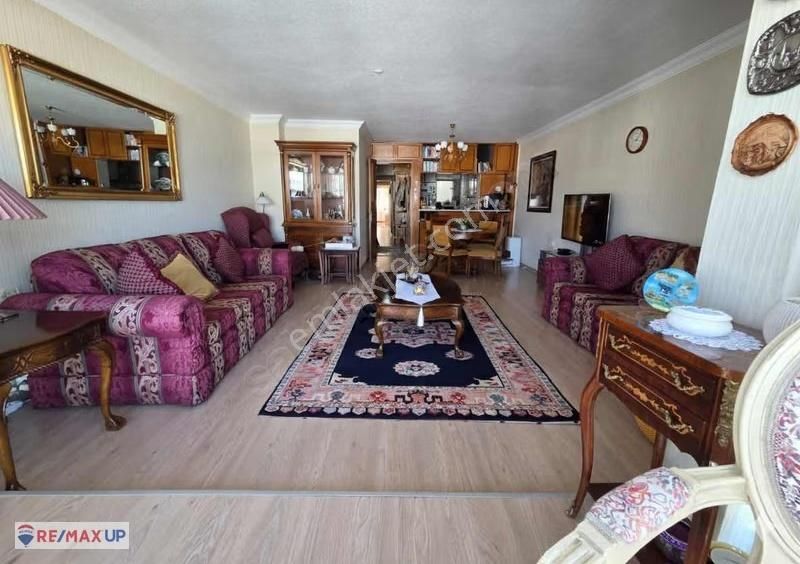 Hatay İnönü Caddesinde Metroya Yakın Arakat 3+1 Satılık Daire - Görsel 9