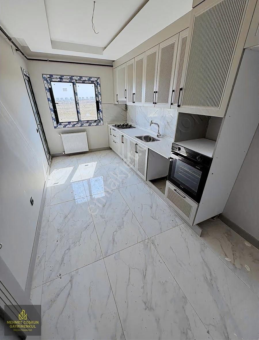 Esentepede 7/24 Güvenlikli Havuzlu Sitede Satılık 3+1 Daire - Görsel 4