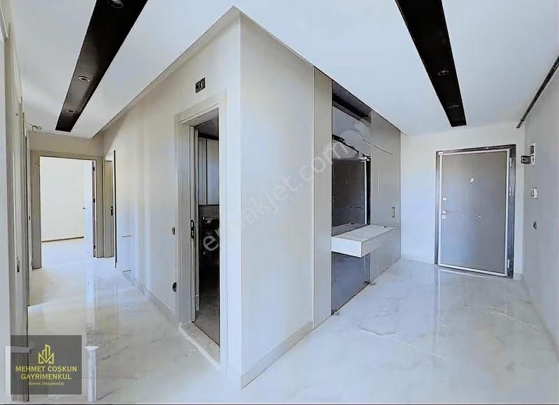 Esentepede 7/24 Güvenlikli Havuzlu Sitede Satılık 3+1 Daire - Görsel 31