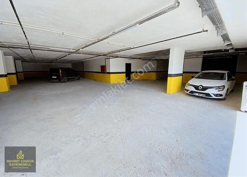 Esentepede 7/24 Güvenlikli Havuzlu Sitede Satılık 3+1 Daire - Görsel 6