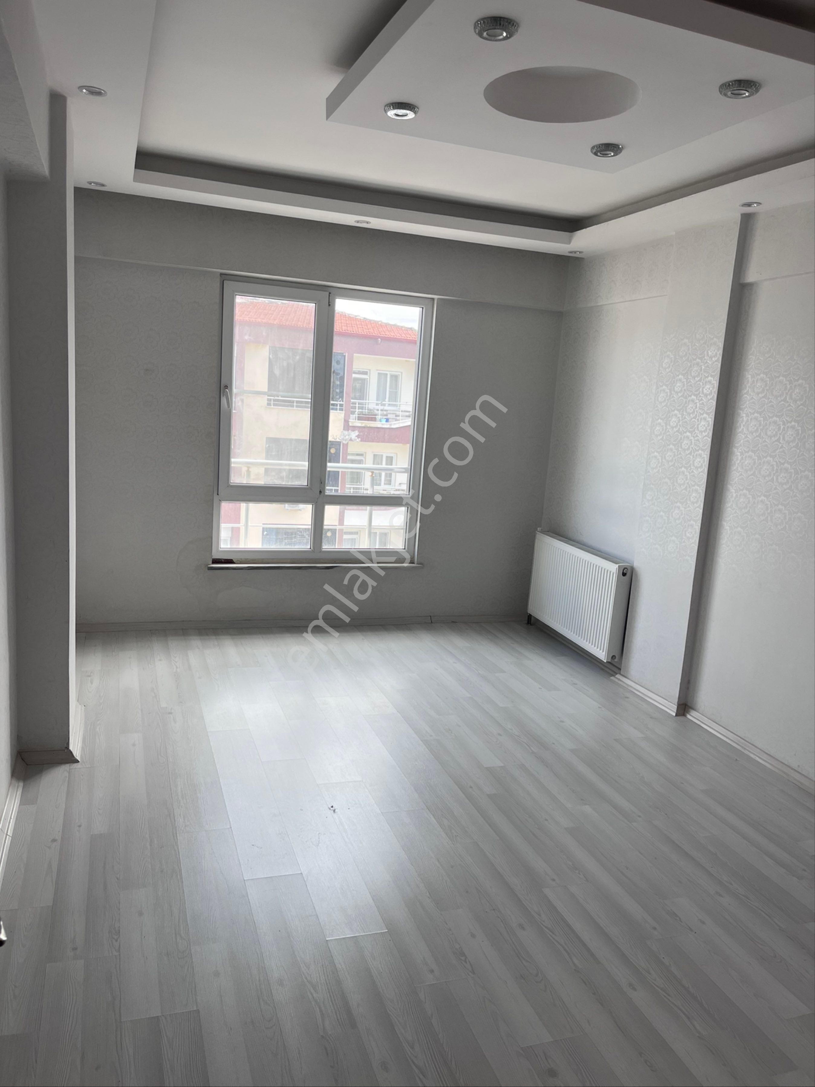 Oğuzeli Belediye Civarı Geniş Ve Ferah 2+1 Fırsat Daire - Görsel 5