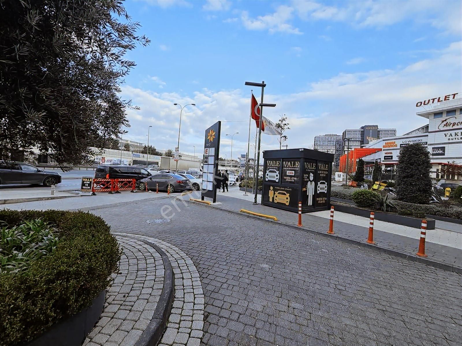 Nivo Ataköy Projesinde Kiralık 2+1 Ofis - Görsel 27