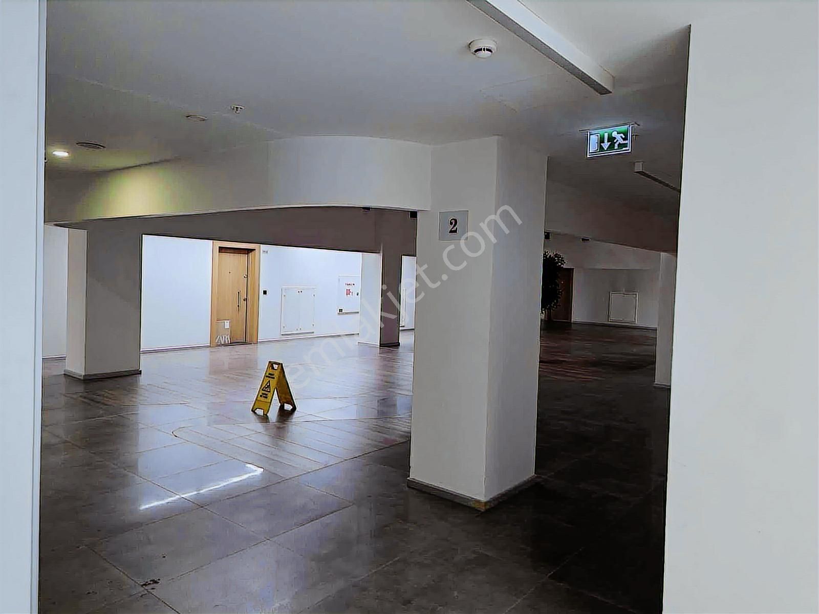 Nivo Ataköy Projesinde Kiralık 2+1 Ofis - Görsel 8