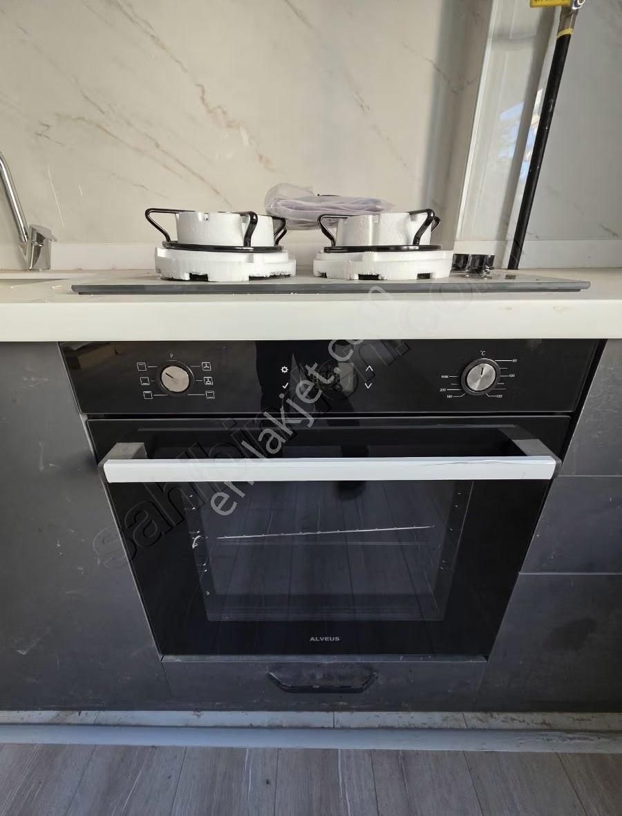 Kızıltoprak Havuzlu Yerden Isıtmalı 1+1 Kiralık Sıfır Daire - Görsel 10