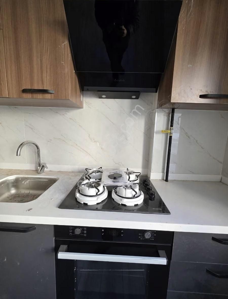 Kızıltoprak Havuzlu Yerden Isıtmalı 1+1 Kiralık Sıfır Daire - Görsel 13