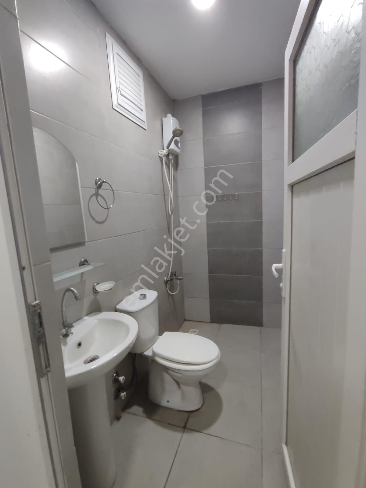 Baraj Yolu Civarı Kiralık Eşyalı Daire 1+0 - Görsel 7