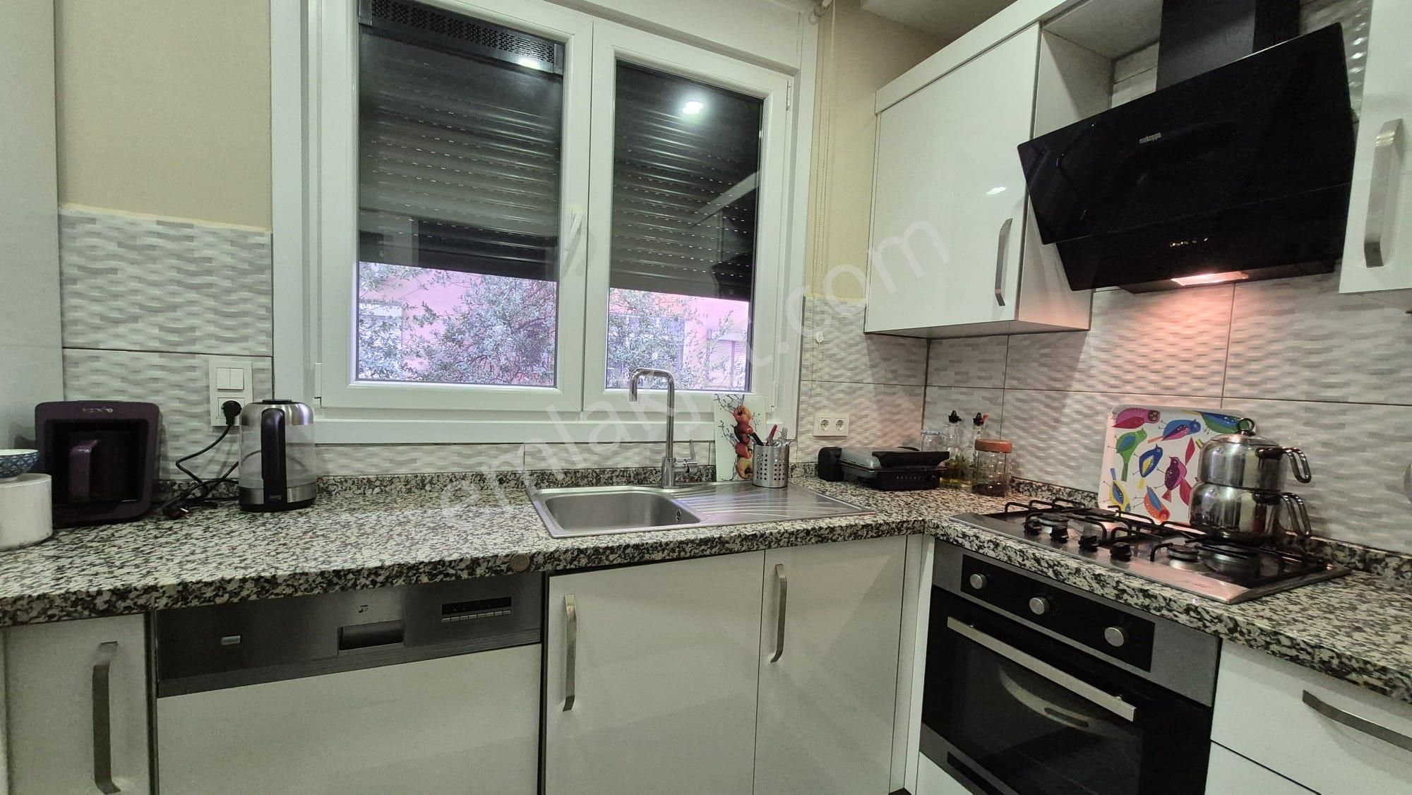 Kadıköy Kızıltoprak Bağdat Cad 90 Mt Mesafede Satılık 3+1 Daire - Görsel 19