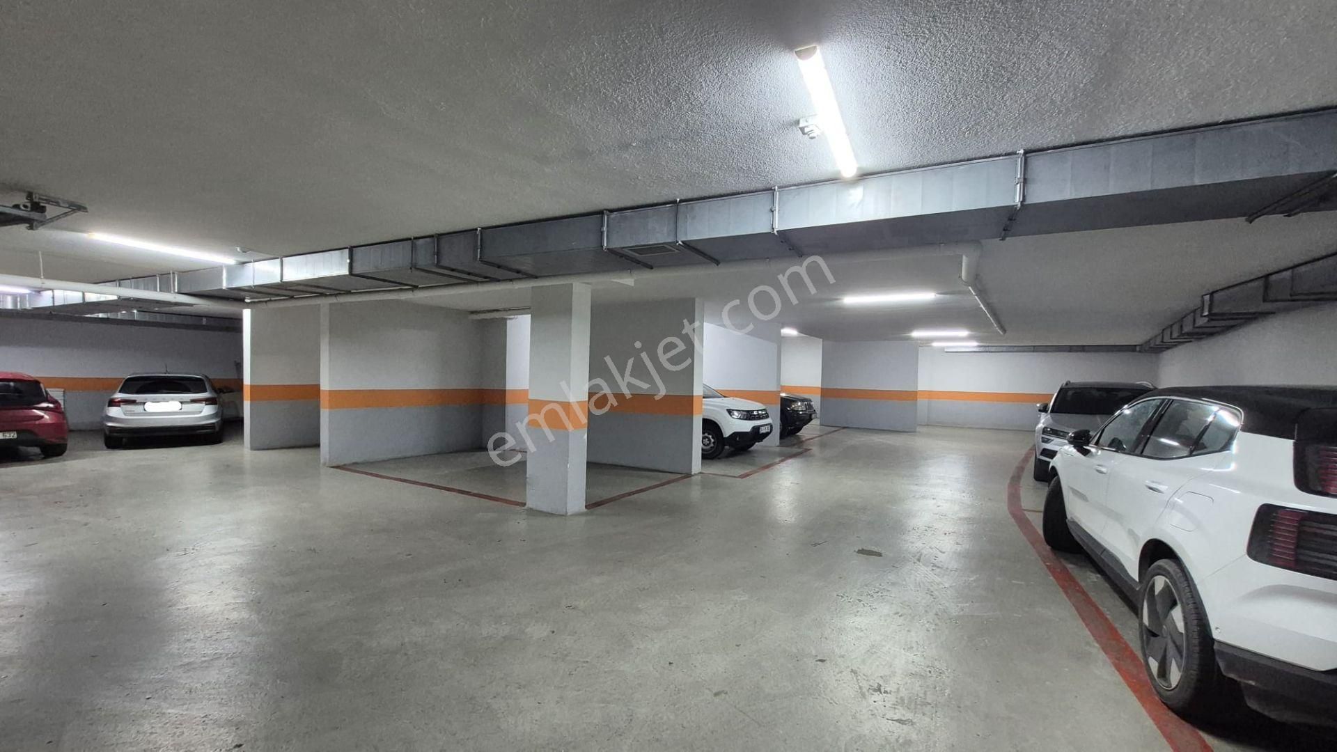 Kadıköy Kızıltoprak Bağdat Cad 90 Mt Mesafede Satılık 3+1 Daire - Görsel 33