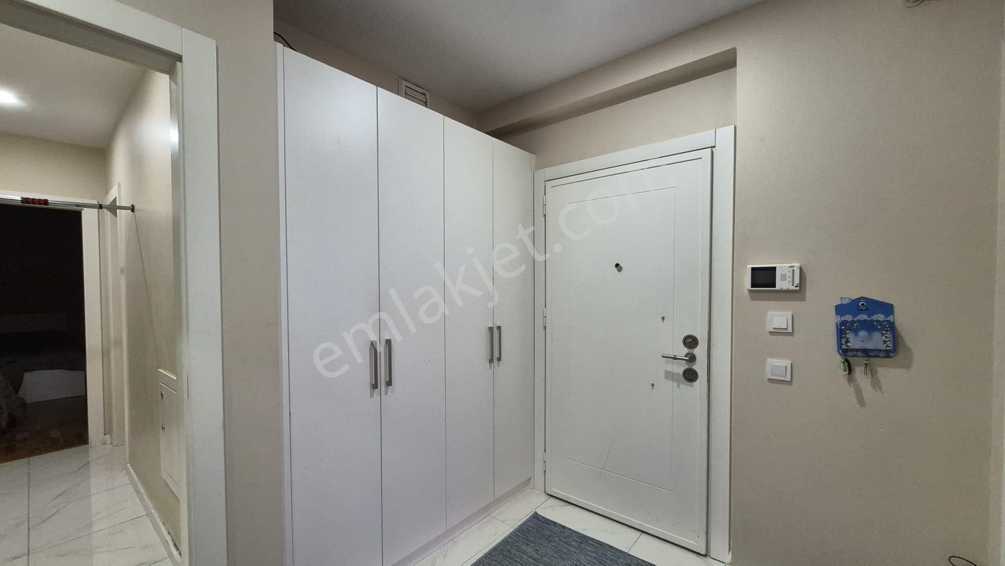 Kadıköy Kızıltoprak Bağdat Cad 90 Mt Mesafede Satılık 3+1 Daire - Görsel 3