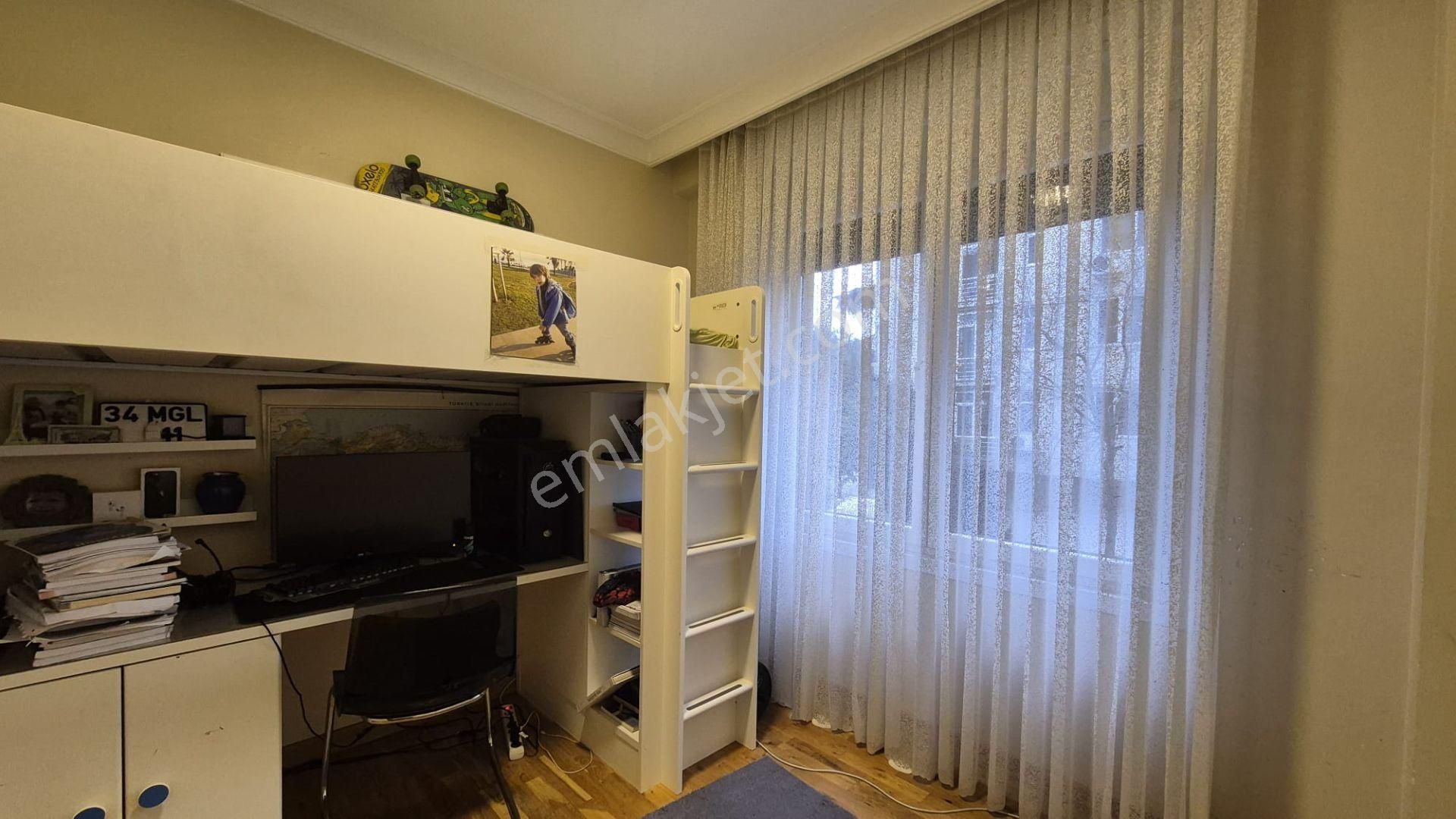 Kadıköy Kızıltoprak Bağdat Cad 90 Mt Mesafede Satılık 3+1 Daire - Görsel 11