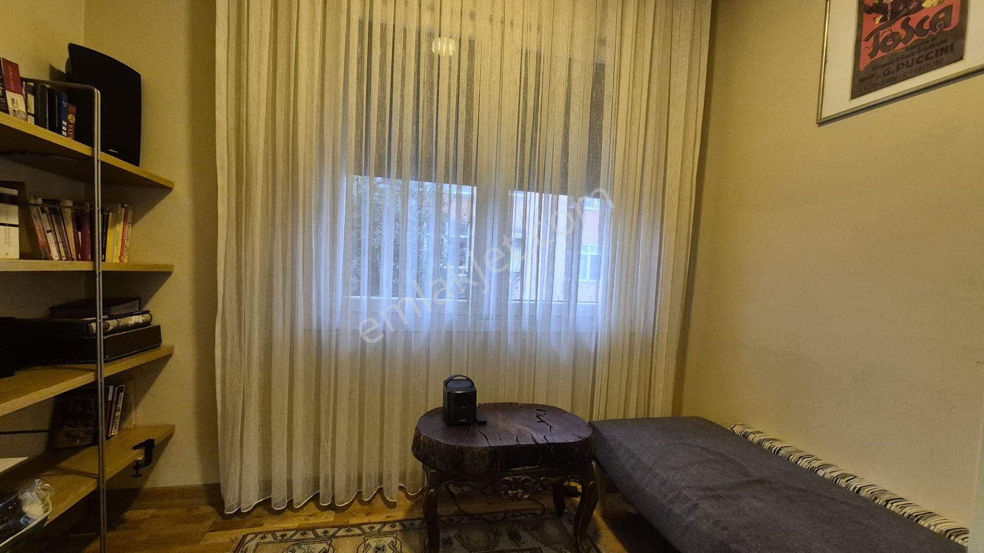Kadıköy Kızıltoprak Bağdat Cad 90 Mt Mesafede Satılık 3+1 Daire - Görsel 24