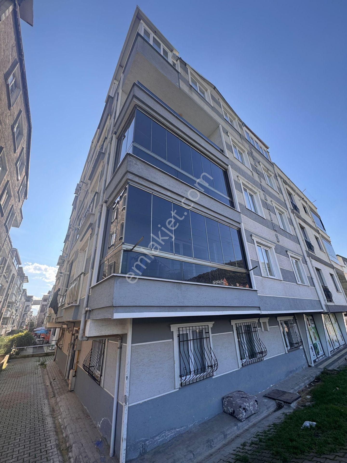 Demirtaşta Fırsat 2+1 Kombili Zemin Kat Avantajı Daire