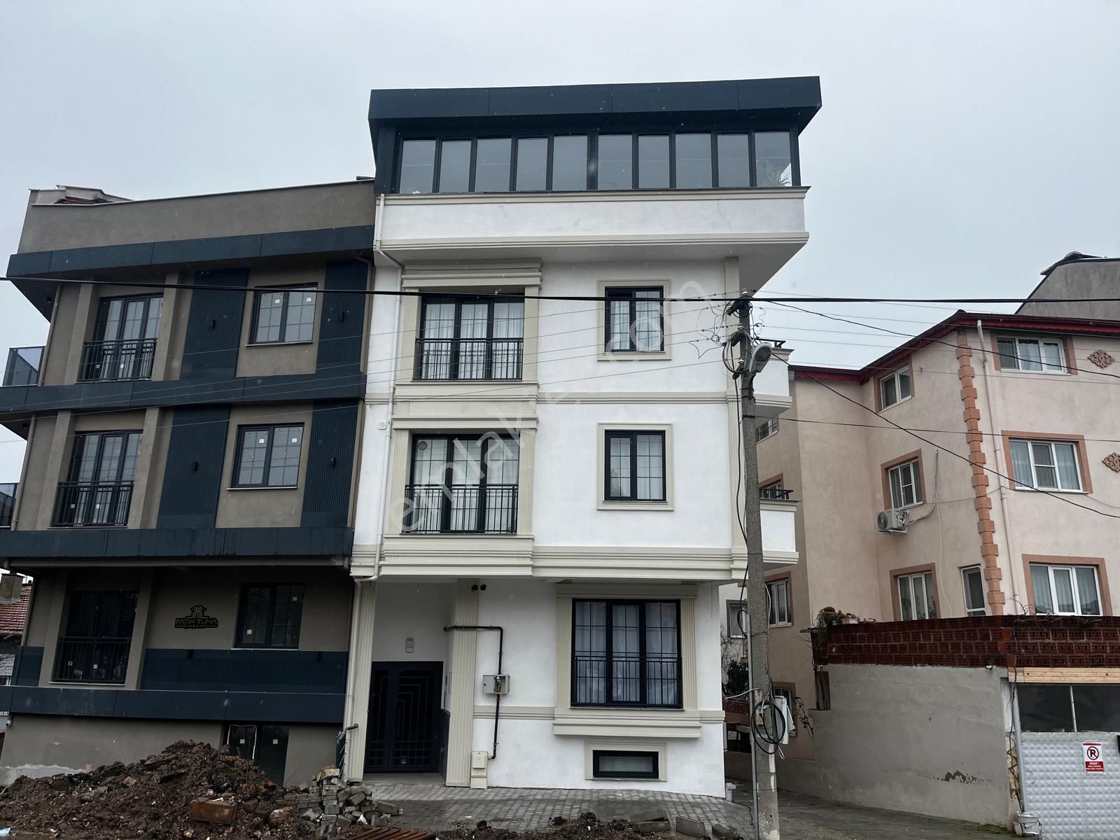 Cb King'den Gaziosmapaşa Mahallesi 3+1 Satılık Dubleks