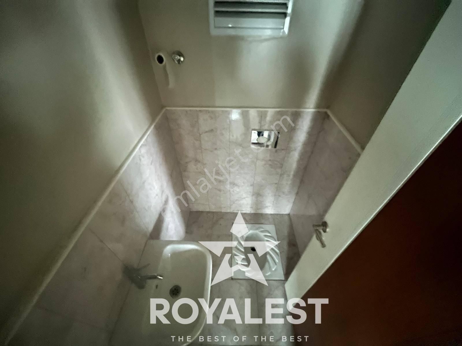 Royalest'ten Gürselpaşa Da 4+1 Muhteşem Konumda Ekstra Geniş - Görsel 14