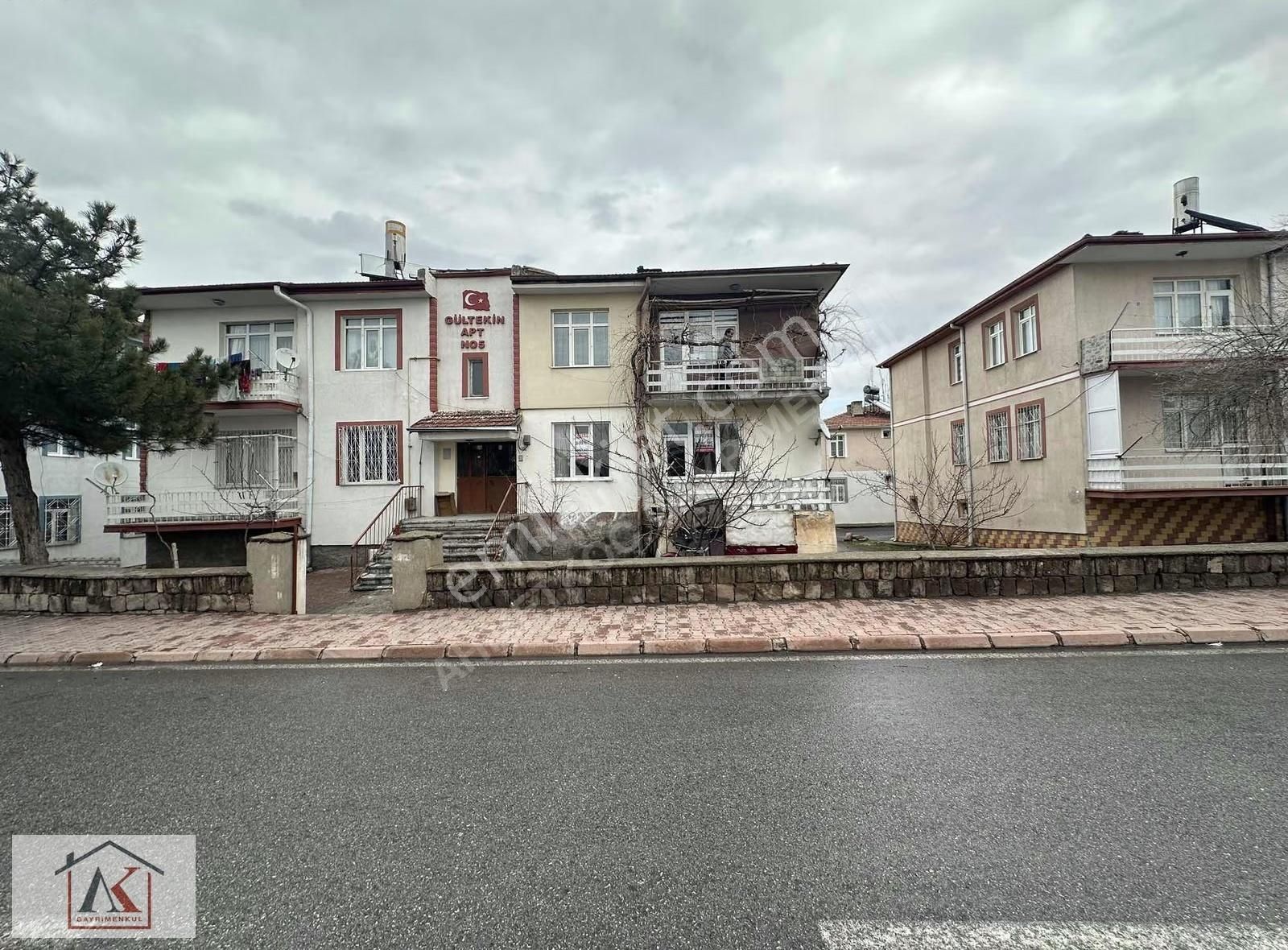 Halıcılar Sitesi Karşısı 3+1 Zemin - Görsel 6