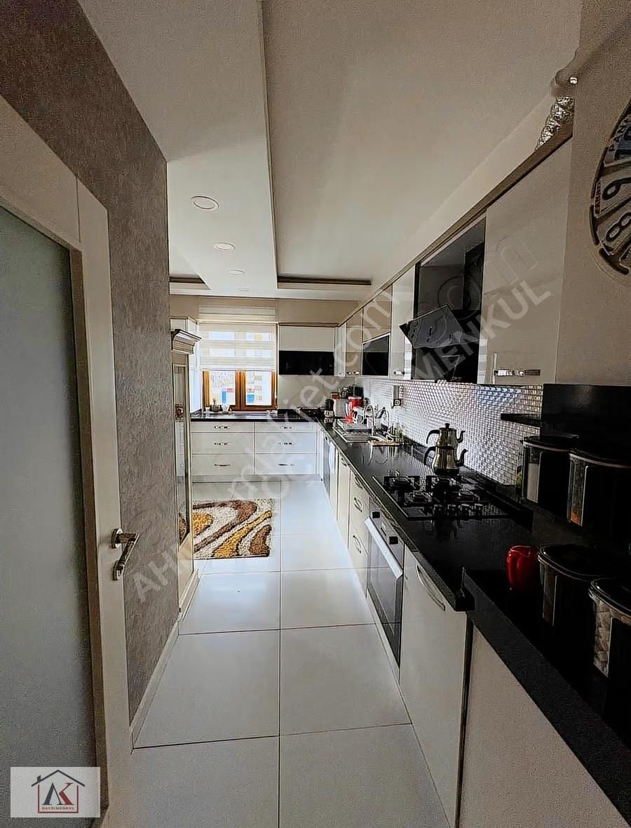 Yakut Mah 4+1 Önü Açık 8.kat Yüksek Kredi İmkanı - Görsel 4
