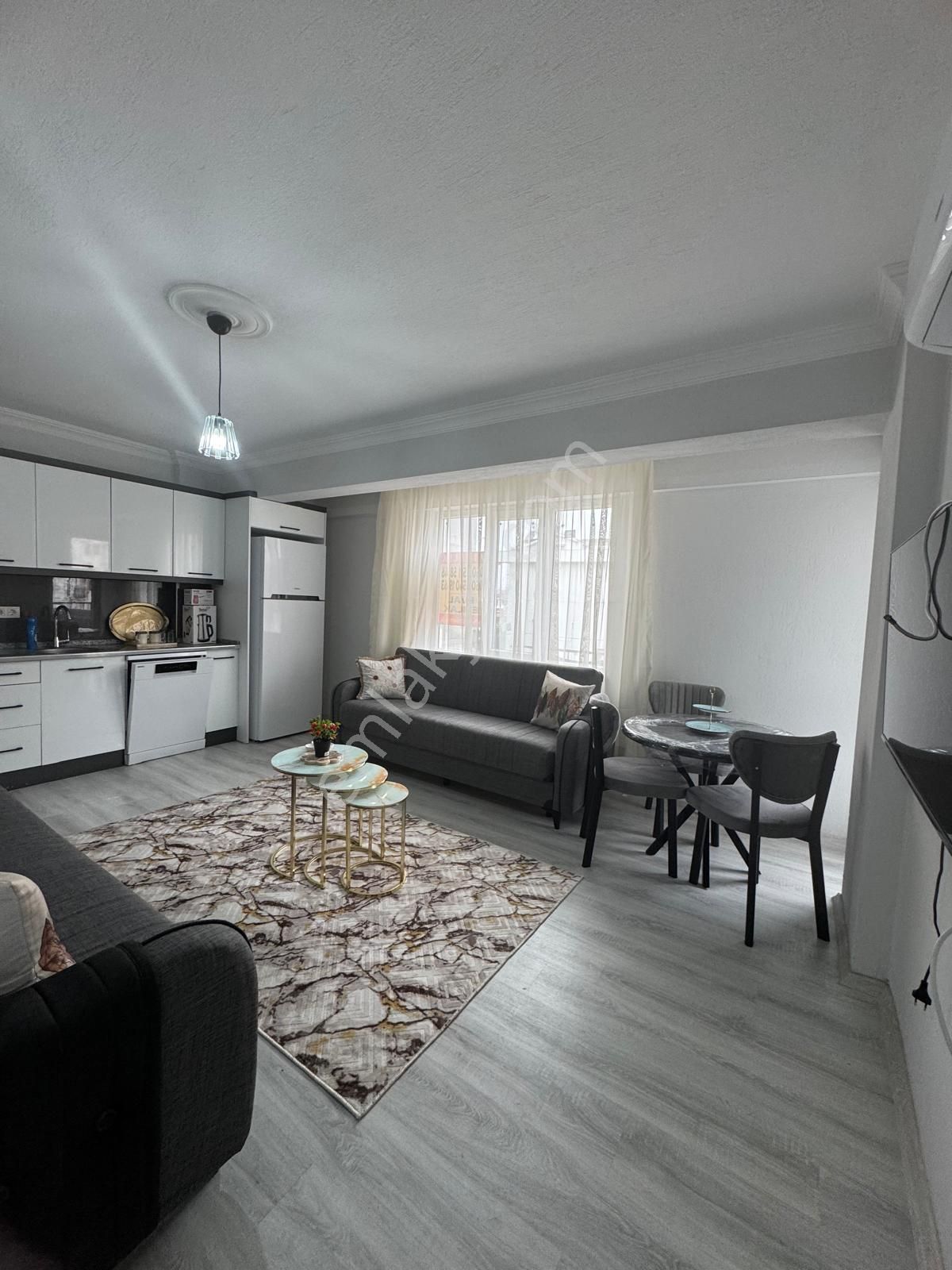 Eval'den Dalaman Atatürk Cad. Sıfır Eşyalı Kiralık 1+1 Daire - Görsel 8