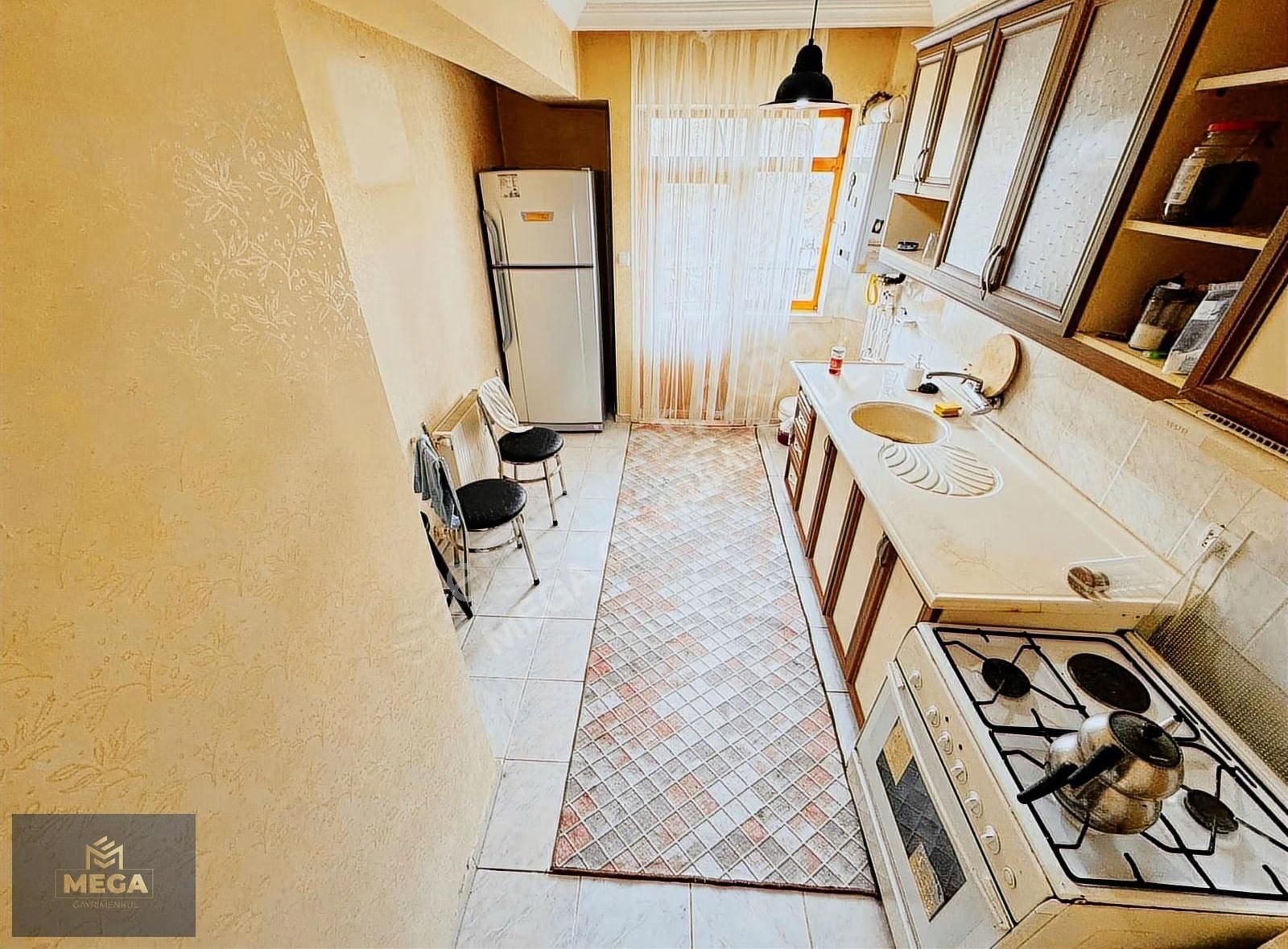 25 Bin Kira Getirili Ön Cephekat Konumluyerden Yüksek Ful Eşyalı - Görsel 4