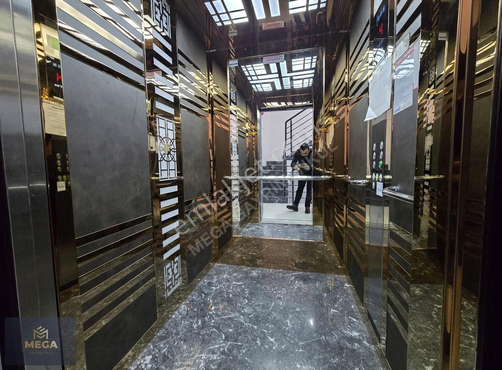 Kuşcağız Mh.hastane Karşısı '0',lüx Yapılı,ebeveynli 150m2 4+1 D - Görsel 24