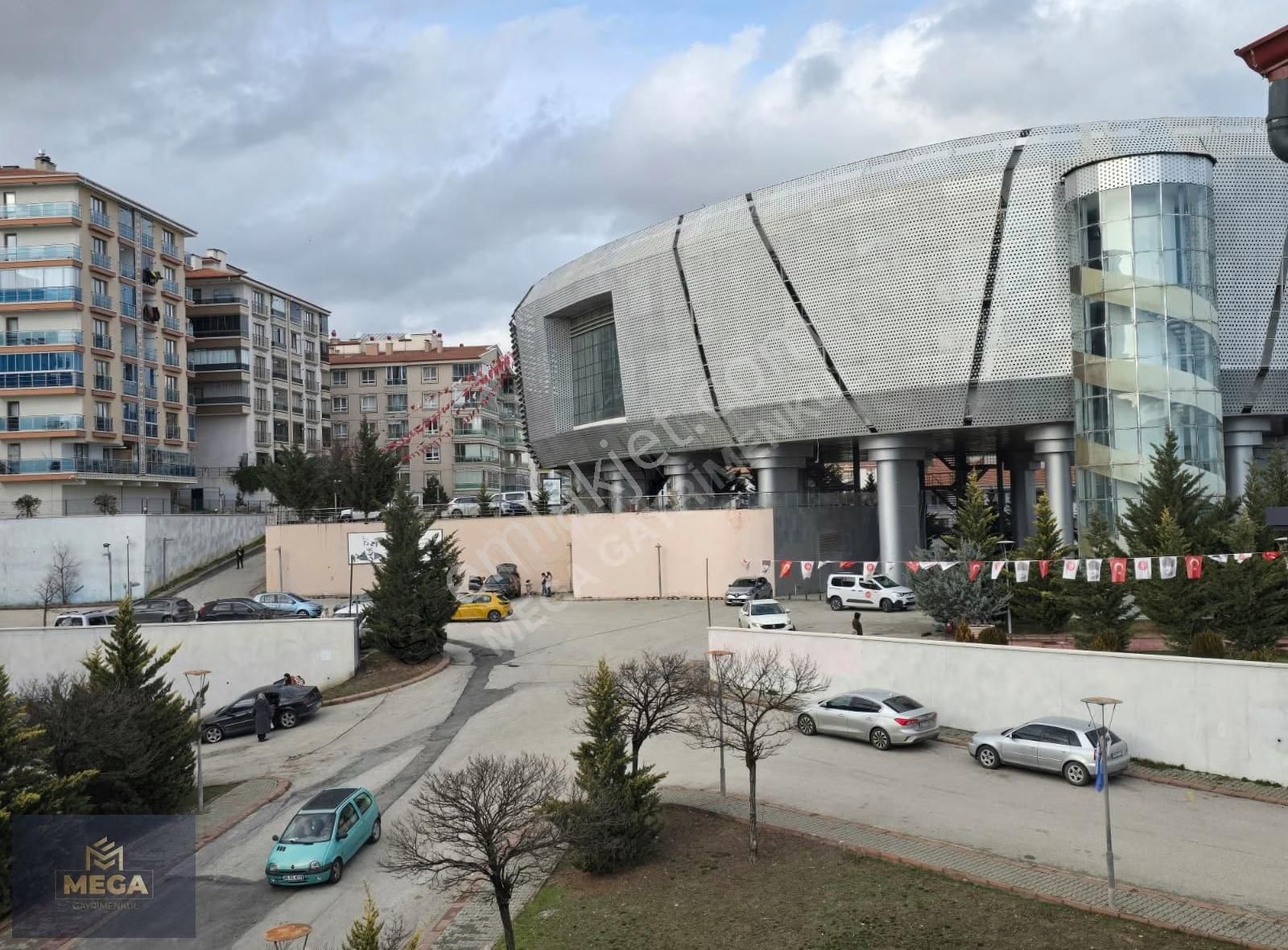 Kuşcağız Mh.hastane Karşısı '0',lüx Yapılı,ebeveynli 150m2 4+1 D - Görsel 12