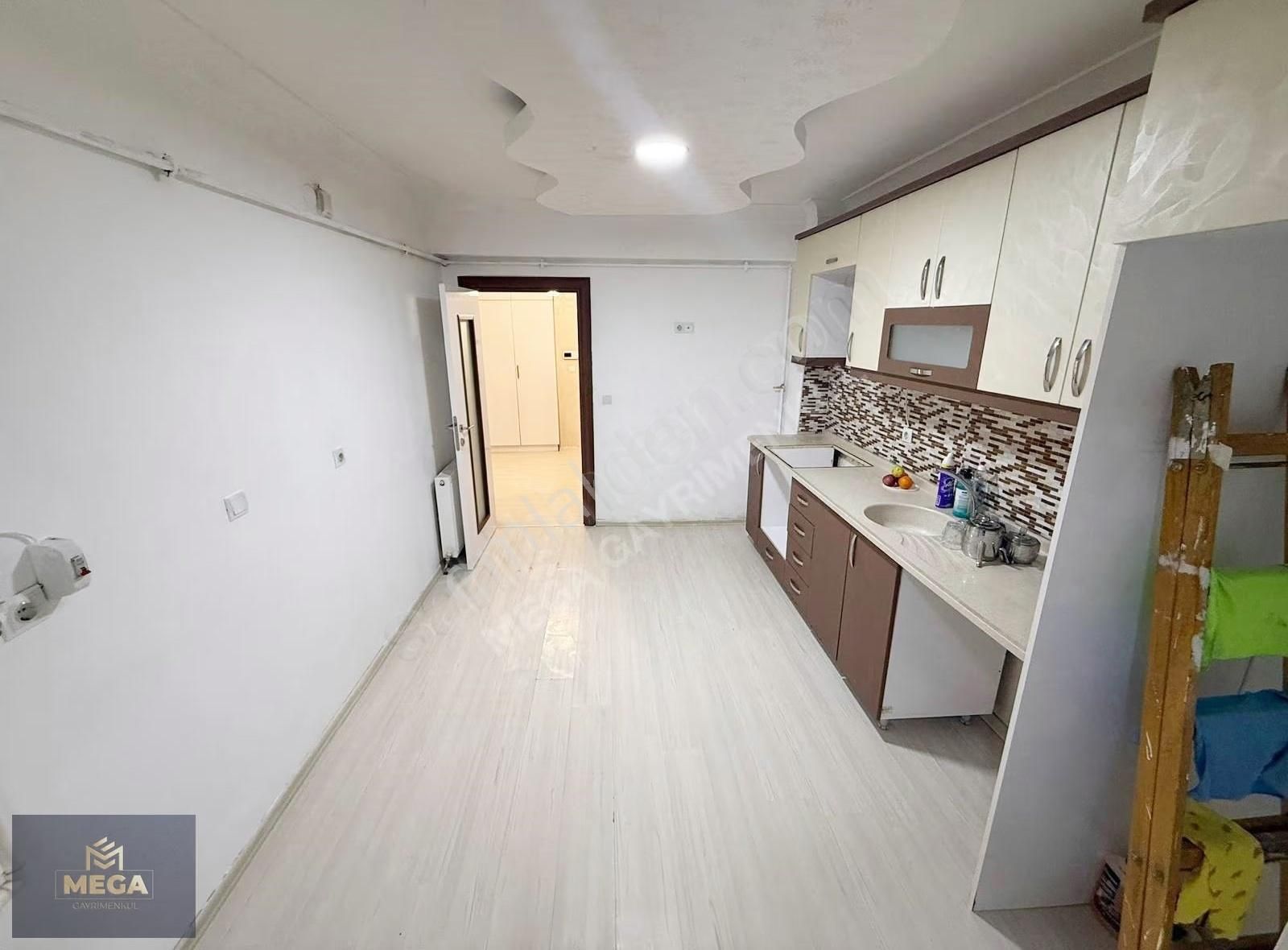 Balkonu Çok Seveceksınız Müstakil Tadında Asansörlü Cd Dibi 3*1 - Görsel 33