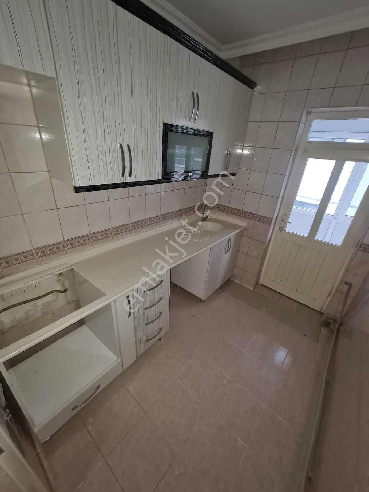 Aydınlıkevlerde 2+1 Kiralık Daire Taner Emlak İnşaat - Görsel 15