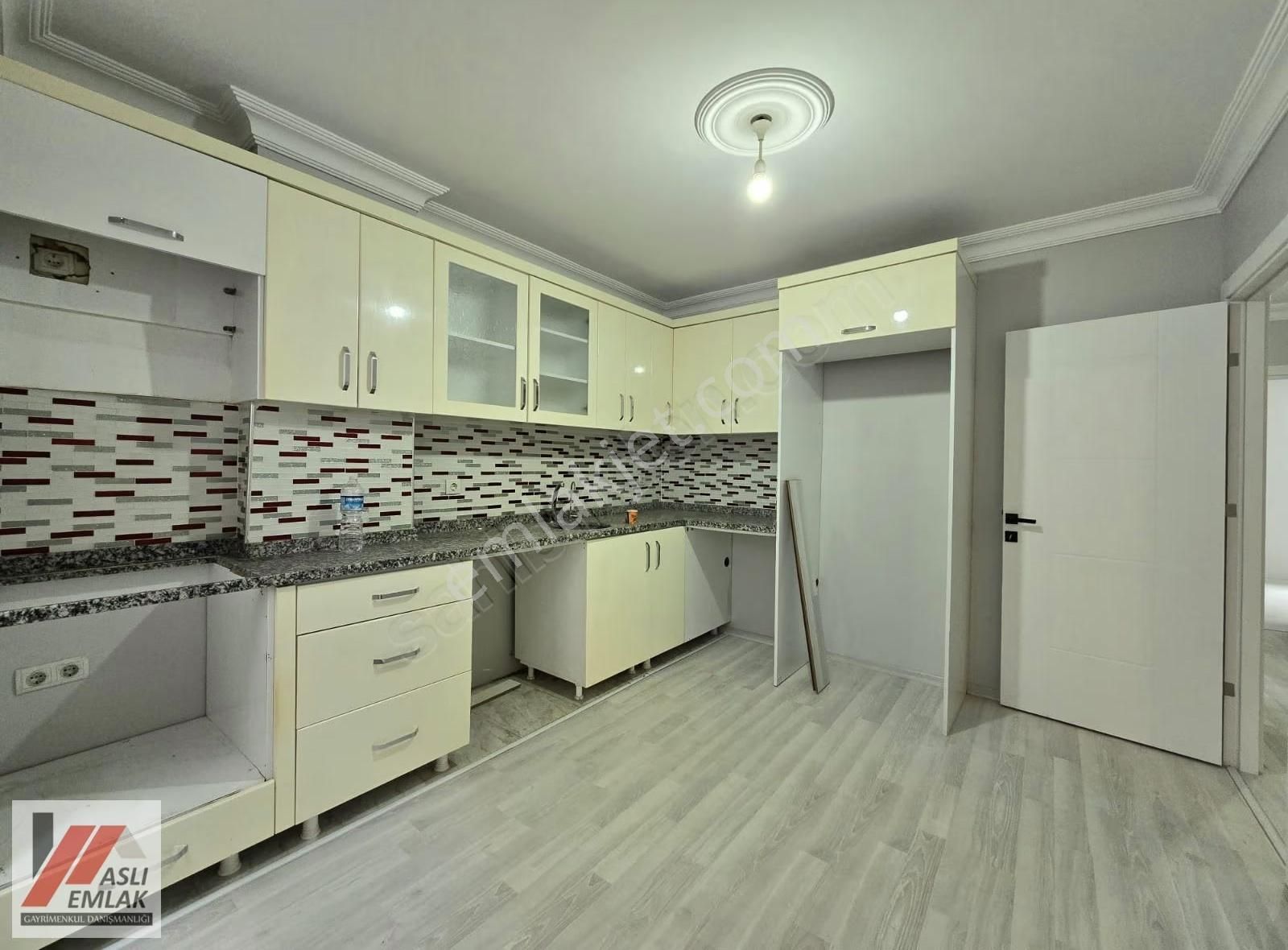 Aslı Emlak'tan Esentepe Mah 2+1 Asansörlü Kat1 - Görsel 21