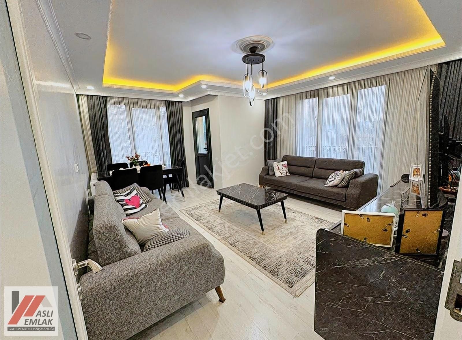 Aslı Emlak'tan Manzaralı Ferah 3+1 Satılık Daire