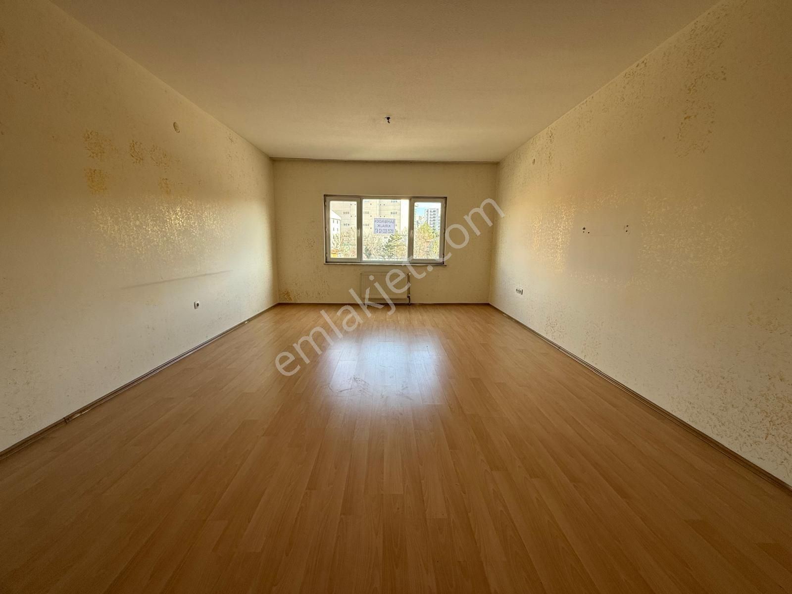 Altınevler Mah. Ayyıldız Sitesinde 3. Katta 3+1 Kiralık Daire - Görsel 34