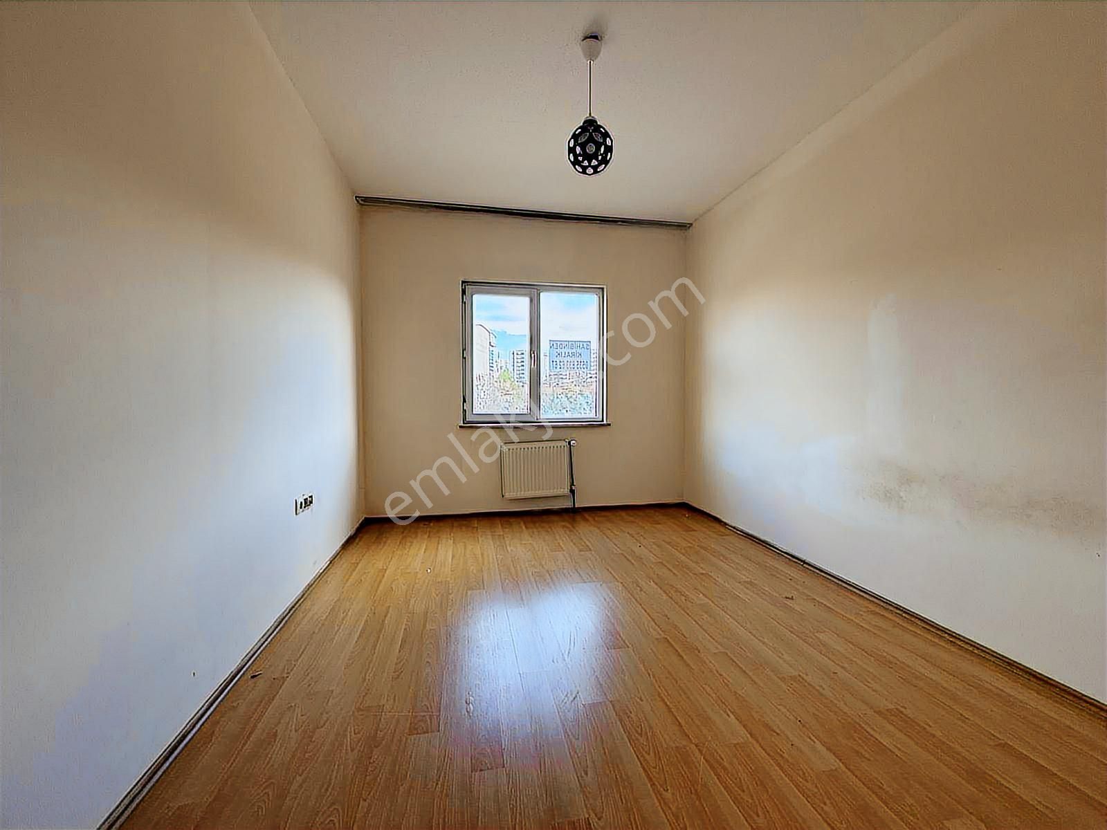 Altınevler Mah. Ayyıldız Sitesinde 3. Katta 3+1 Kiralık Daire - Görsel 16