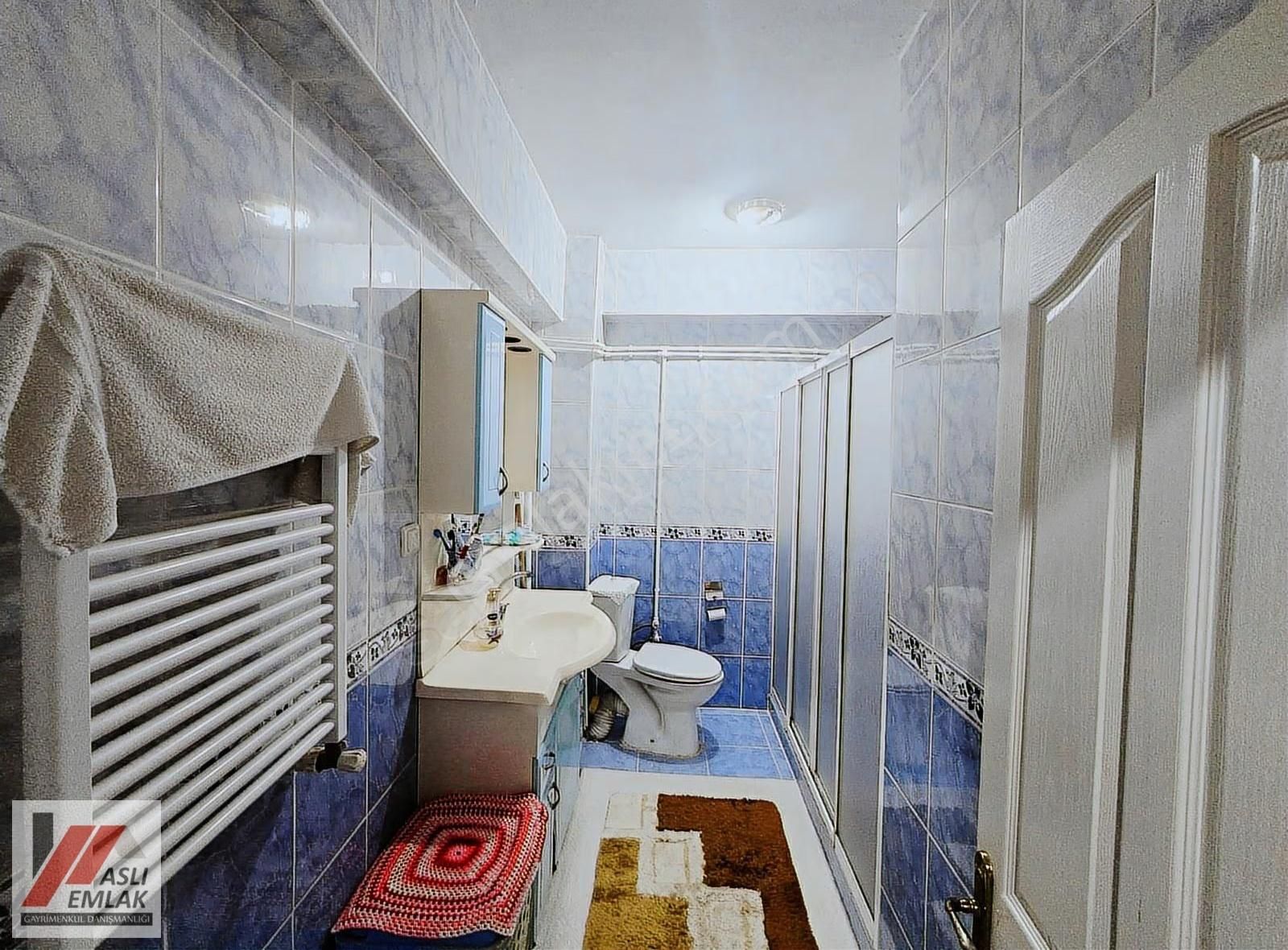 Aslı Emlaktan 75. Yılmah. 3+1 Tek Daire Üzeri 160 M2 Daire - Görsel 33