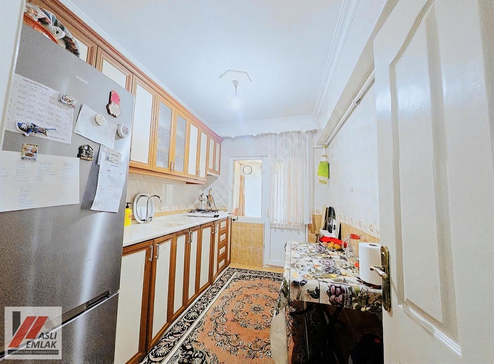 Aslı Emlaktan 75. Yılmah. 3+1 Tek Daire Üzeri 160 M2 Daire - Görsel 20