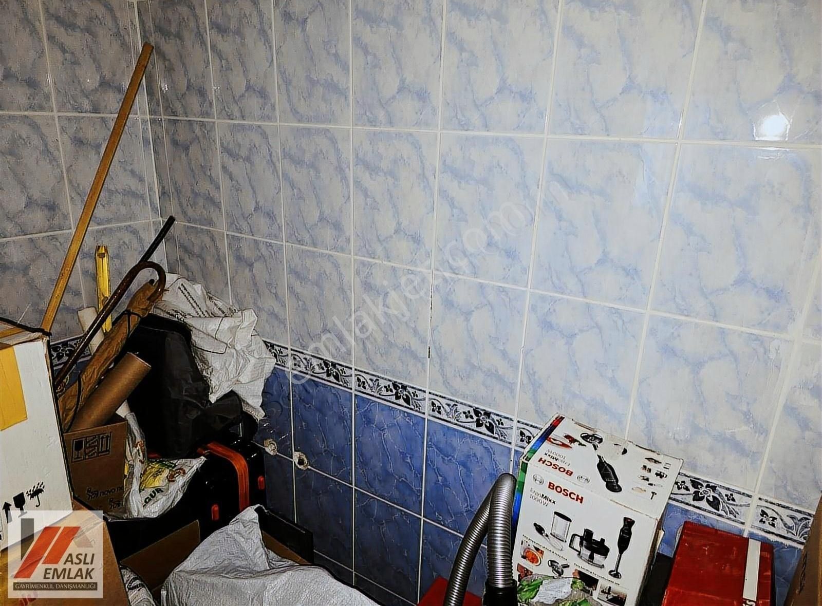 Aslı Emlaktan 75. Yılmah. 3+1 Tek Daire Üzeri 160 M2 Daire - Görsel 3