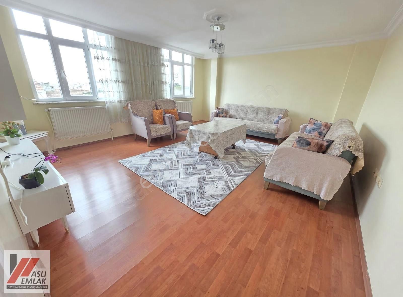 Aslı Emlaktan 1÷2 4+1 Daire - Görsel 23