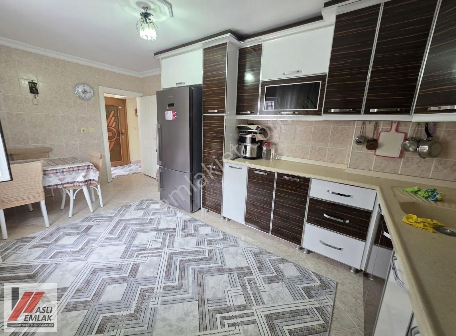 Aslı Emlaktan 1÷2 4+1 Daire - Görsel 26
