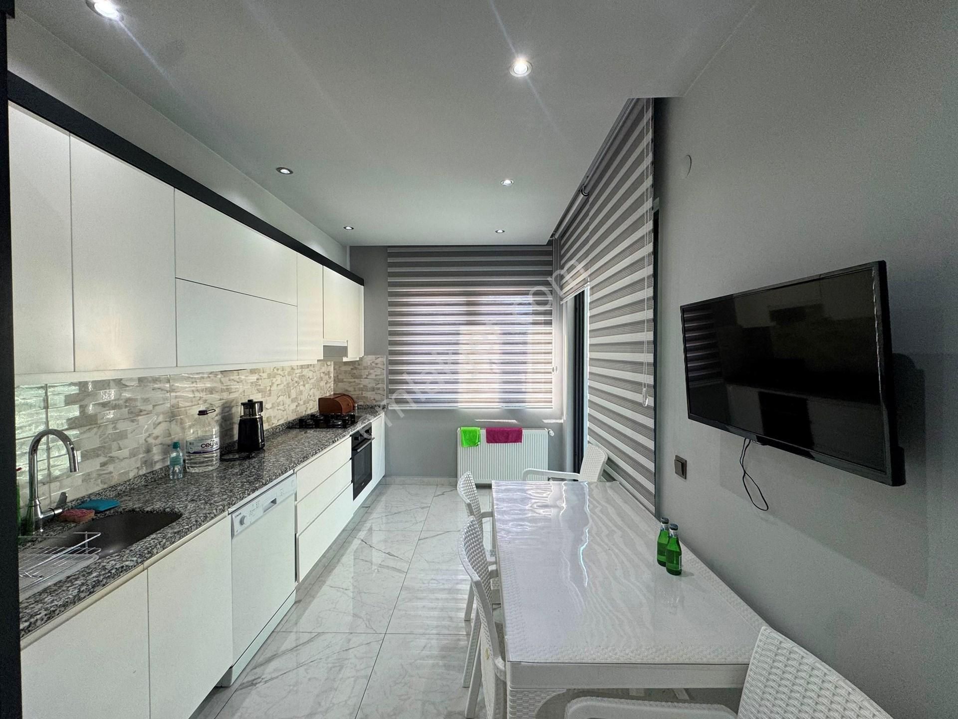 Alanya Merkez 3+1 Mobilyalı Ayrı Mutfak Satılık Muhteşem Residance - Görsel 10