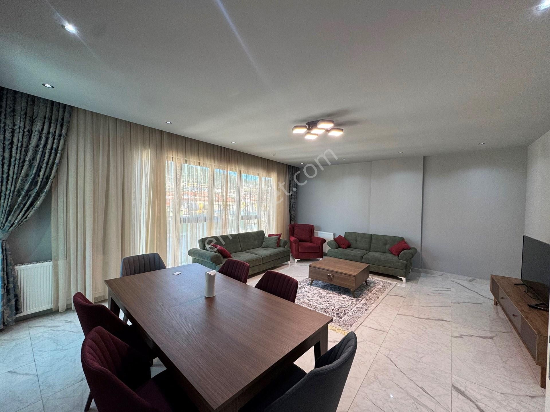 Alanya Merkez 3+1 Mobilyalı Ayrı Mutfak Satılık Muhteşem Residance - Görsel 4